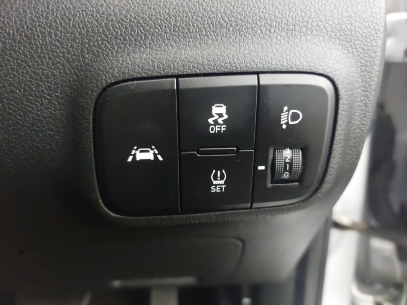 Used Hyundai i10 2021 for sale - 76498314: Photo 14