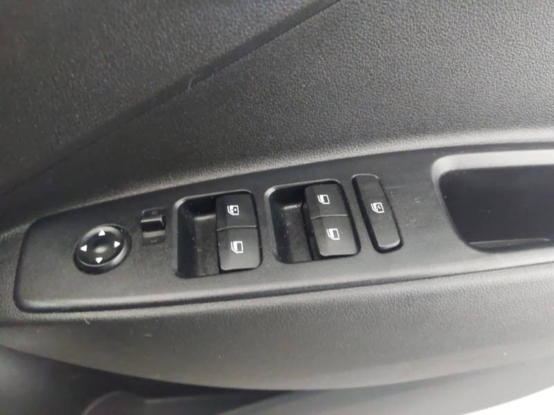 Used Hyundai i10 2021 for sale - 76498314: Photo 19