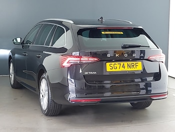 Used Skoda Octavia 2024 for sale - 77035118: Photo