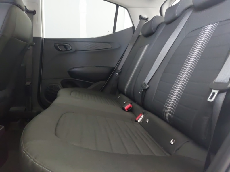 Used Hyundai i10 2024 for sale - 76053712: Photo 6
