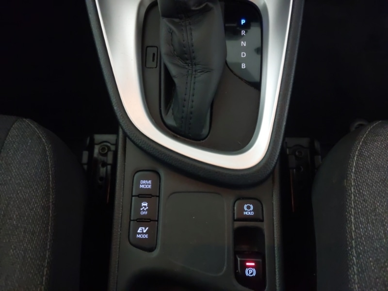 Used Toyota Yaris Cross 2022 for sale - 76301797: Photo 14
