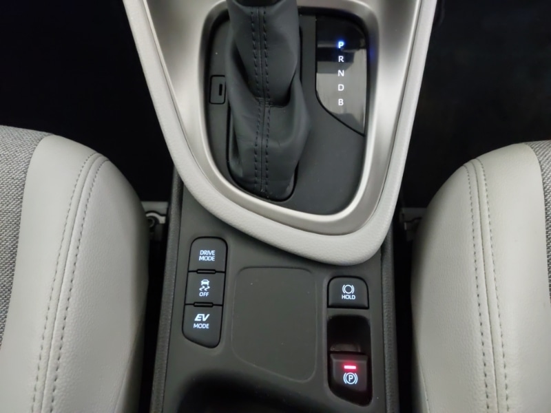 Used Toyota Yaris 2022 for sale - 77047041: Photo 14