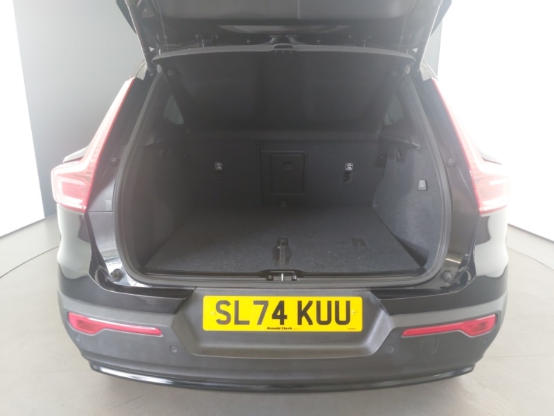 Used Volvo XC40 2024 for sale - 76078655: Photo 8