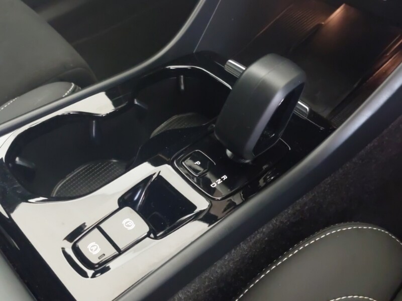 Used Volvo XC40 2024 for sale - 76199353: Photo 17