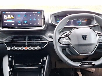 Used Peugeot 2008 2025 for sale - 77338581: Photo