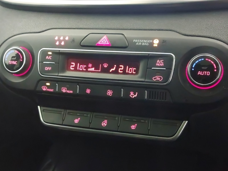 Used Kia Sorento 2019 for sale - 77000030: Photo 16