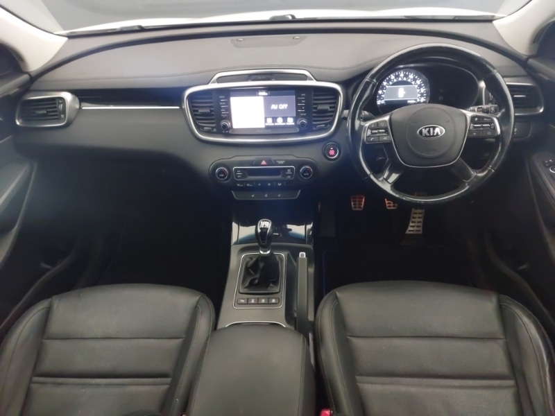 Used Kia Sorento 2019 for sale - 77000030: Photo 2