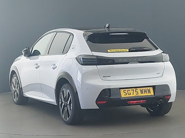 Used Peugeot 208 2025 for sale - 76233427: Photo 3