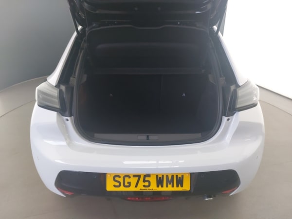 Used Peugeot 208 2025 for sale - 76233427: Photo 8