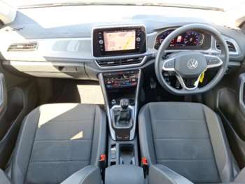 Used Volkswagen T-Roc 2022 for sale - 74497758: Photo
