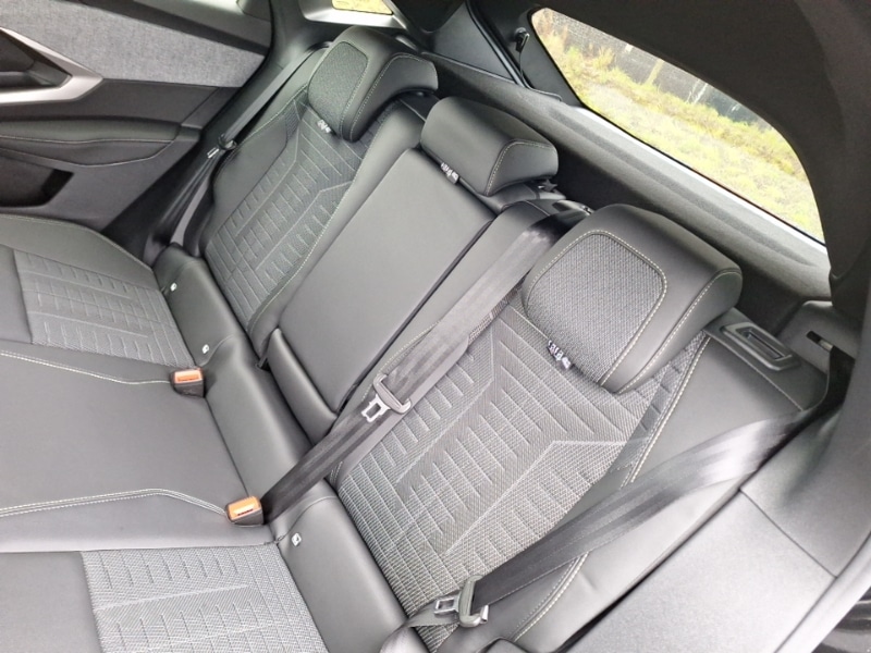 Used Peugeot 3008 2025 for sale - 76150360: Photo 6
