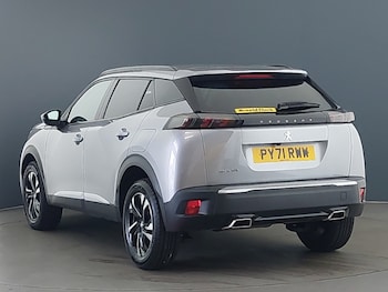 Used Peugeot 2008 2021 for sale - 76091651: Photo 3