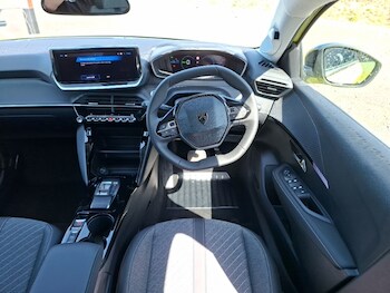 Used Peugeot 208 2026 for sale - 78735668: Photo