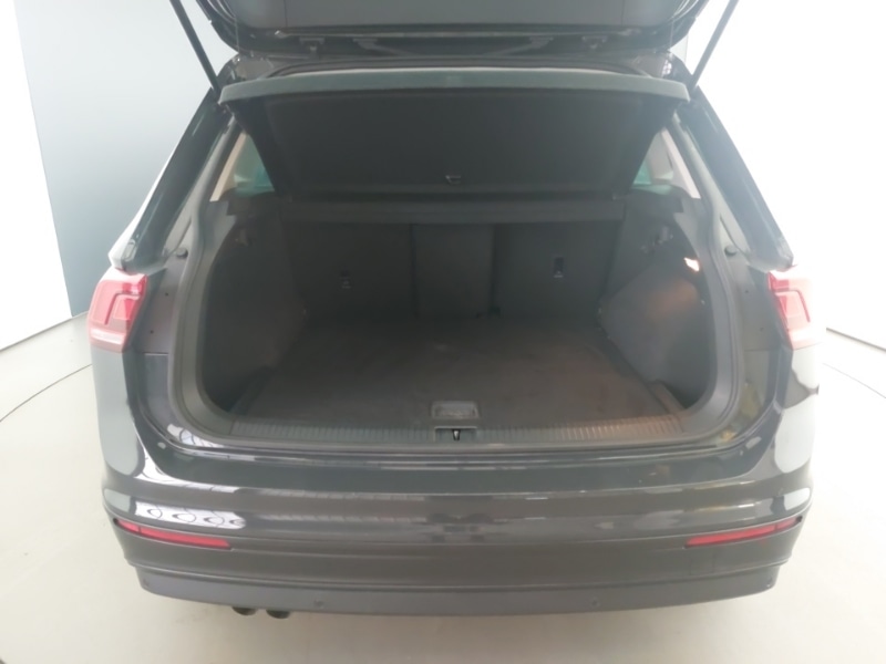 Used Volkswagen Tiguan 2019 for sale - 77379888: Photo 8
