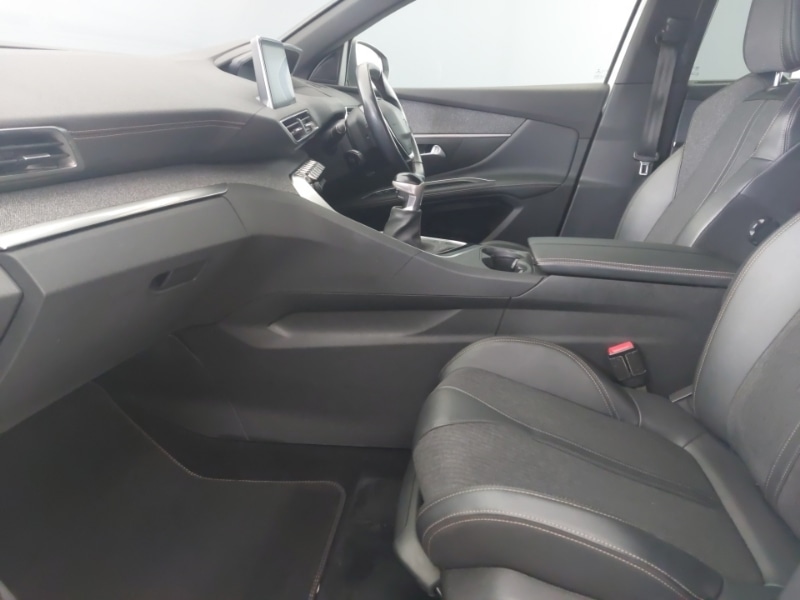 Used Peugeot 5008 2019 for sale - 77922149: Photo 5