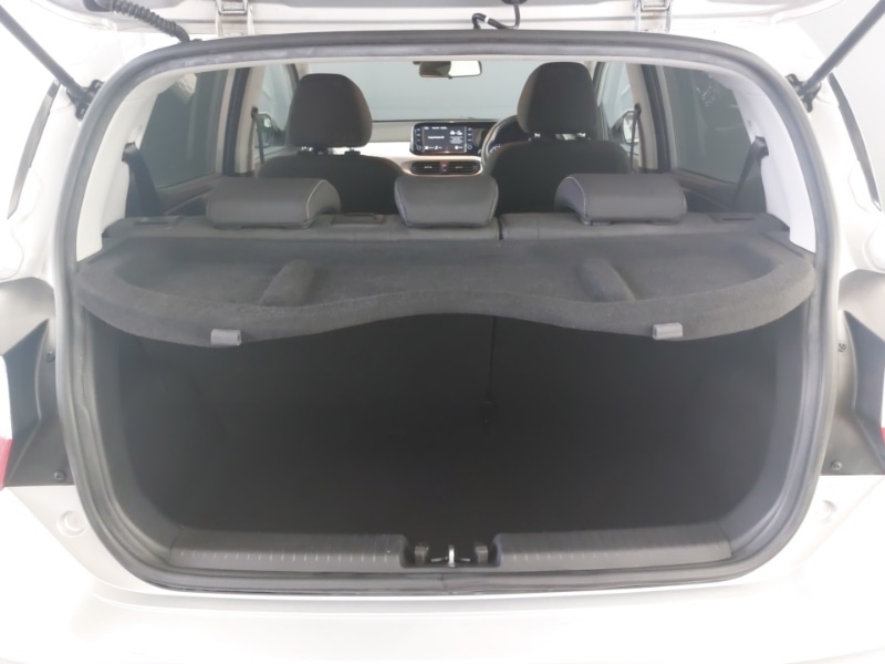 Used Hyundai i10 2021 for sale - 76487946: Photo 8