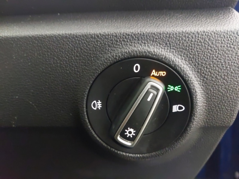 Used Volkswagen T-Roc 2018 for sale - 76925195: Photo 14