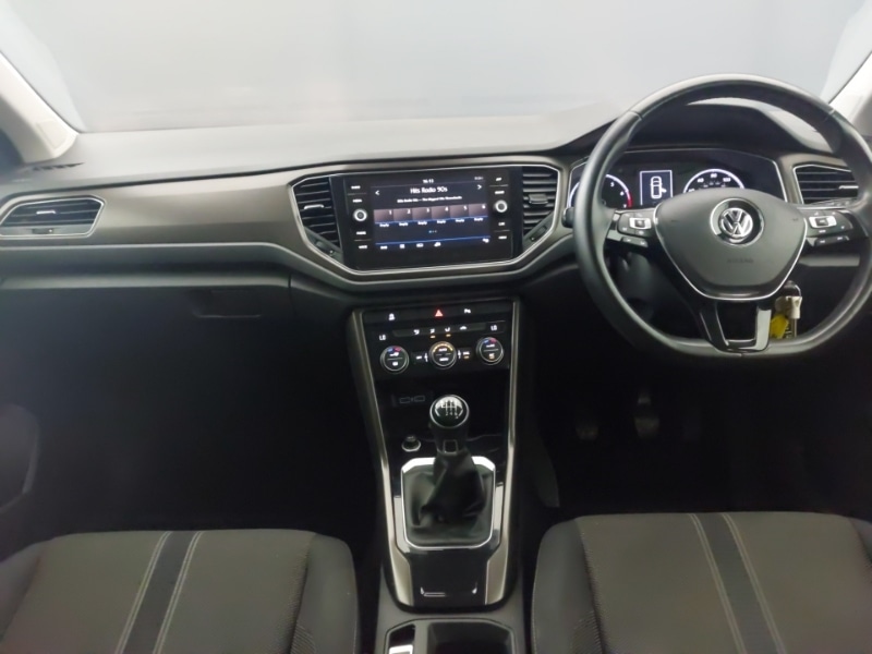 Used Volkswagen T-Roc 2018 for sale - 76925195: Photo 2