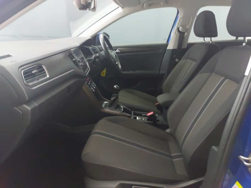 Used Volkswagen T-Roc 2018 for sale - 76925195: Photo 5