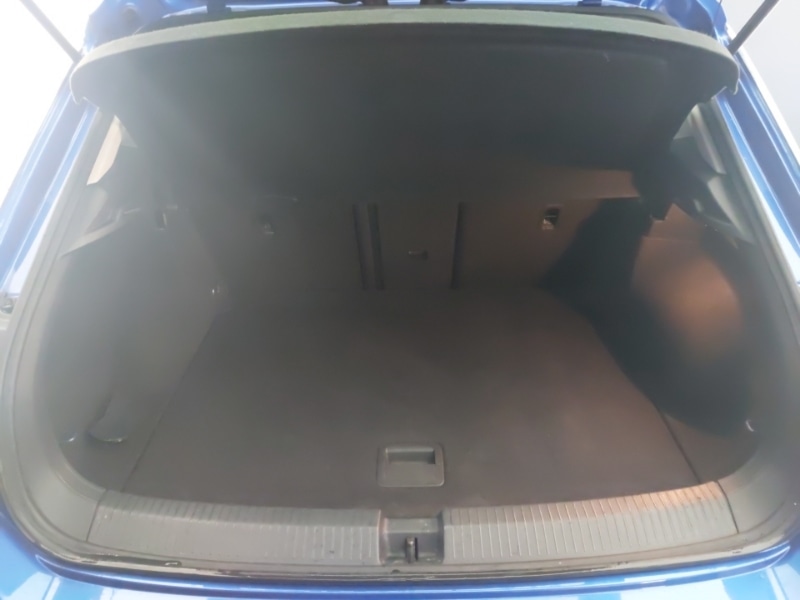 Used Volkswagen T-Roc 2018 for sale - 76925195: Photo 8