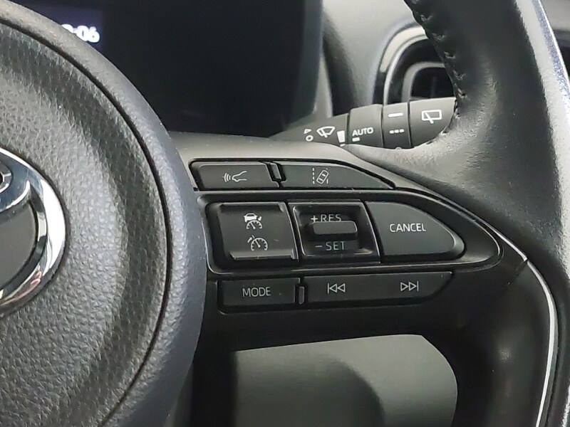 Used Toyota Yaris Cross 2022 for sale - 76579325: Photo 13