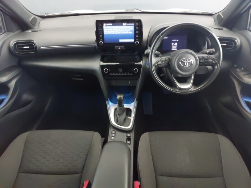 Used Toyota Yaris Cross 2022 for sale - 76579325: Photo 2