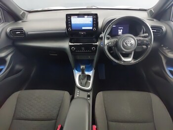 Used Toyota Yaris Cross 2022 for sale - 76579325: Photo