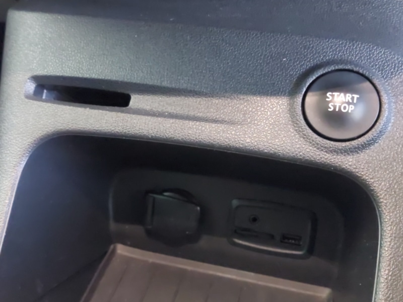 Used Renault Captur 2018 for sale - 76630759: Photo 15