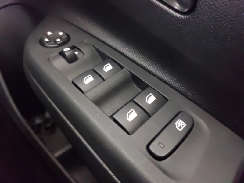 Used Vauxhall Corsa 2023 for sale - 76629080: Photo 18