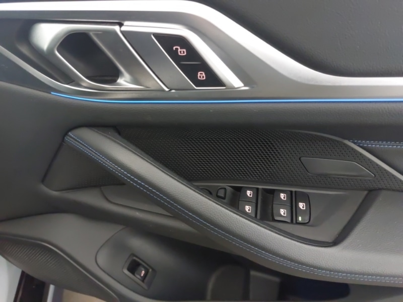 Used BMW i4 2022 for sale - 77669530: Photo 18