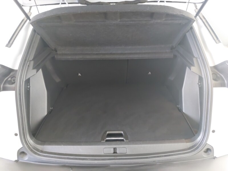 Used Peugeot 2008 2024 for sale - 76779698: Photo 8