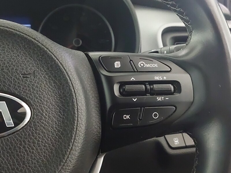 Used Kia Stonic 2019 for sale - 76816378: Photo 13