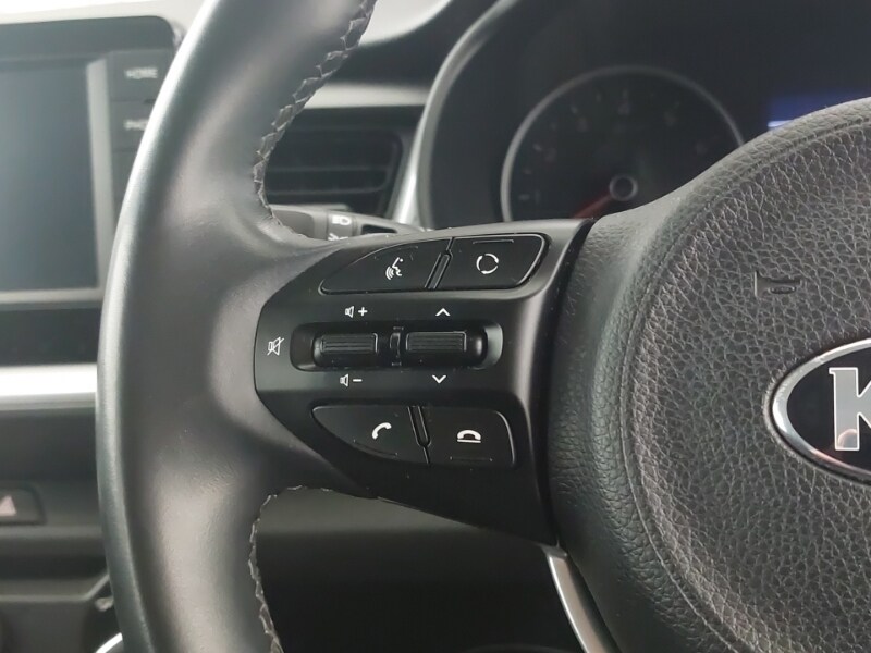 Used Kia Stonic 2019 for sale - 76816378: Photo 14