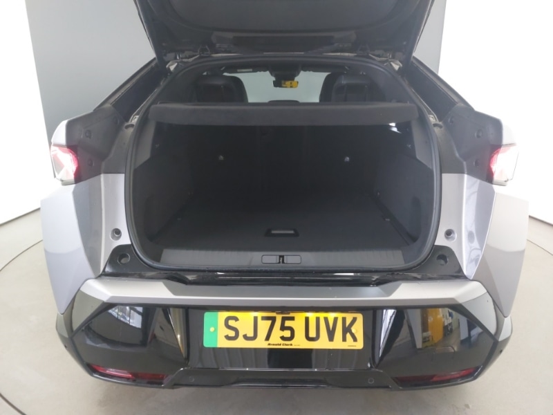 Used Peugeot 3008 2025 for sale - 76155680: Photo 8