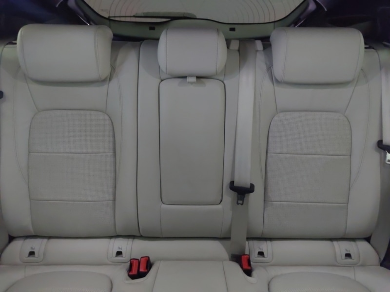 Used Jaguar E-Pace 2018 for sale - 76589391: Photo 18