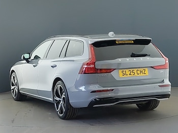Used Volvo V60 2025 for sale - 77544298: Photo