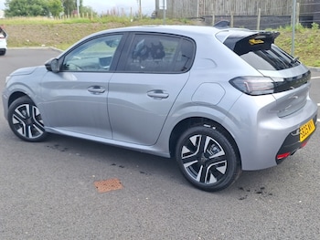 Used Peugeot 208 2025 for sale - 75409079: Photo