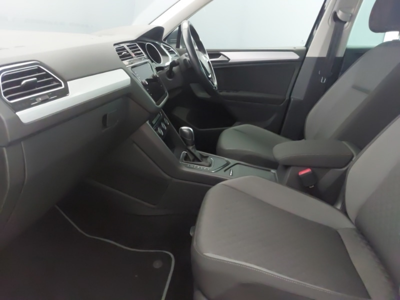 Used Volkswagen Tiguan 2019 for sale - 77644523: Photo 5