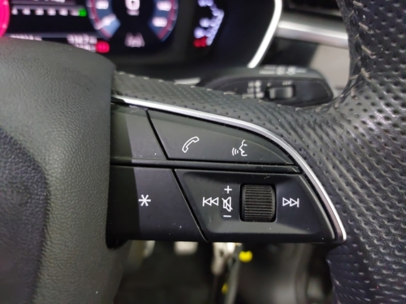 Used Audi Q3 2019 for sale - 77035133: Photo 13