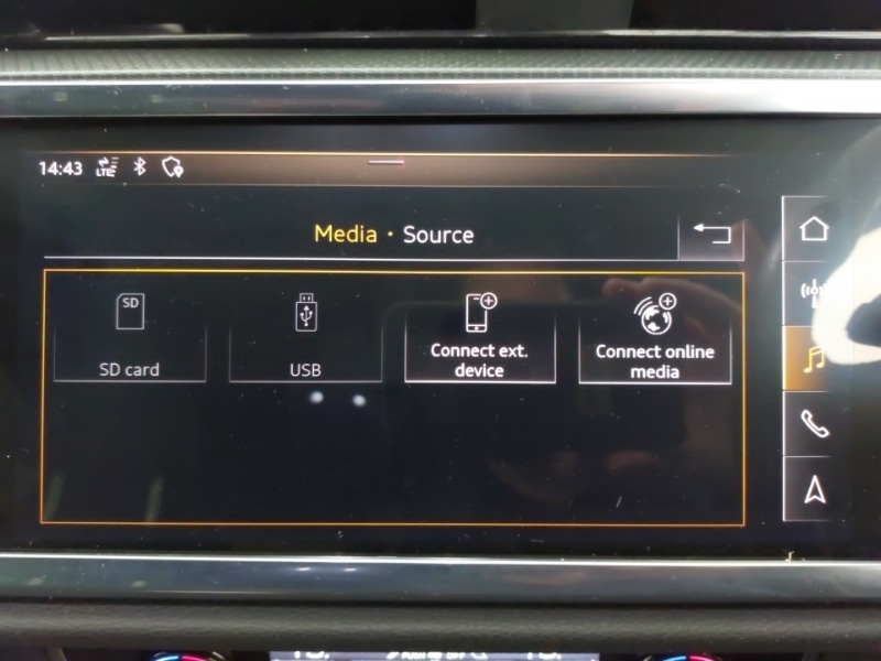 Used Audi Q3 2019 for sale - 77035133: Photo 16