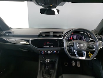 Used Audi Q3 2021 for sale - 78522978: Photo