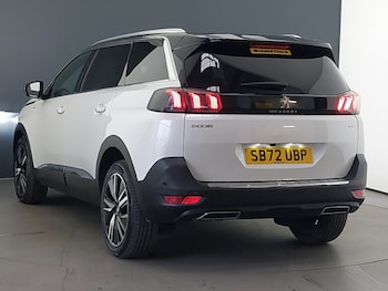 Used Peugeot 5008 2023 for sale - 76275824: Photo 3