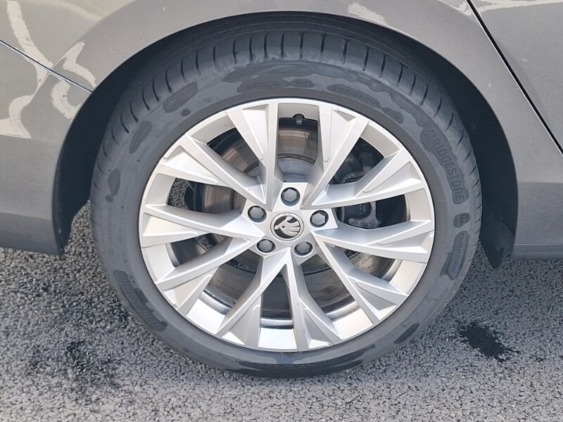 Used Skoda Superb 2024 for sale - 76543640: Photo 9