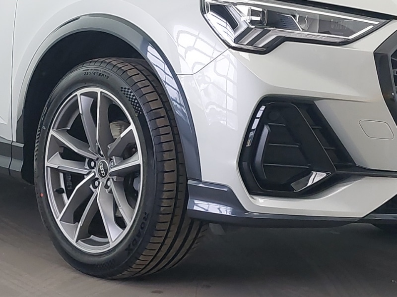 Used Audi Q3 2022 for sale - 77517993: Photo 9