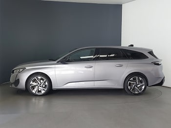 Used Peugeot 308 2024 for sale - 76975140: Photo