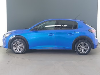 Used Peugeot 208 2023 for sale - 77896957: Photo