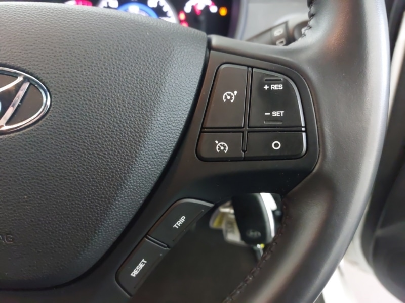 Used Hyundai i10 2019 for sale - 77630388: Photo 13