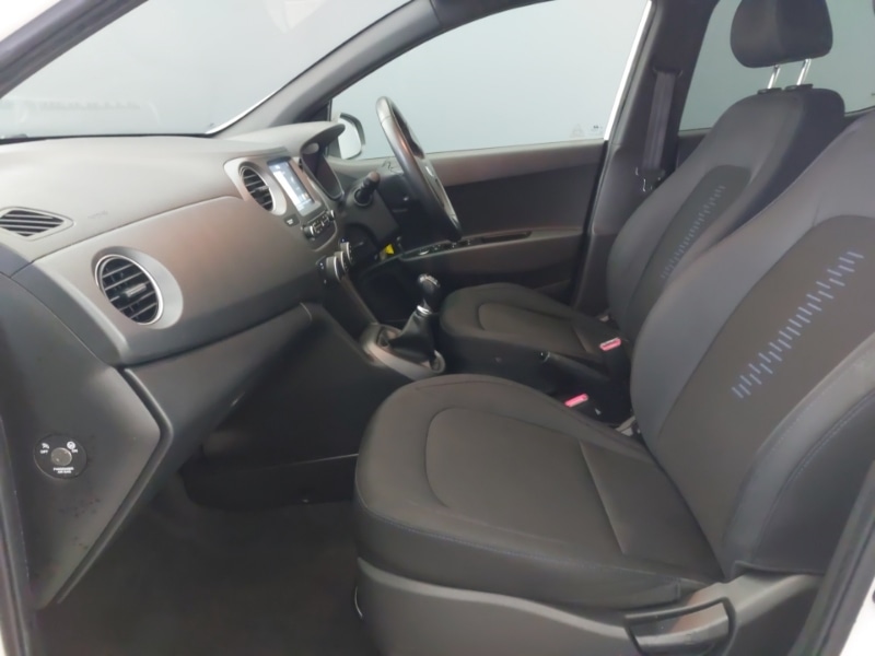 Used Hyundai i10 2019 for sale - 77630388: Photo 5