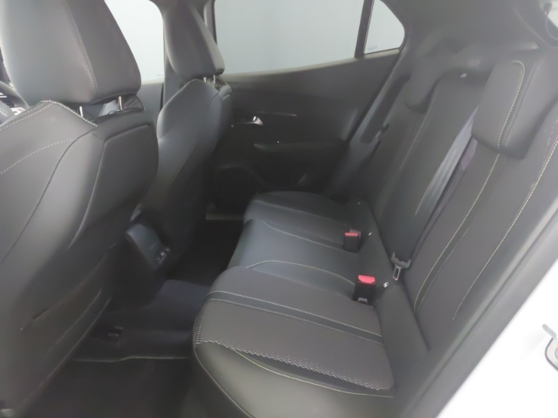 Used Peugeot 2008 2023 for sale - 76493130: Photo 6
