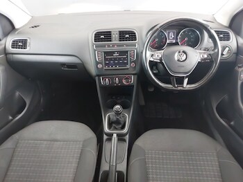 Used Volkswagen Polo 2017 for sale - 78895805: Photo